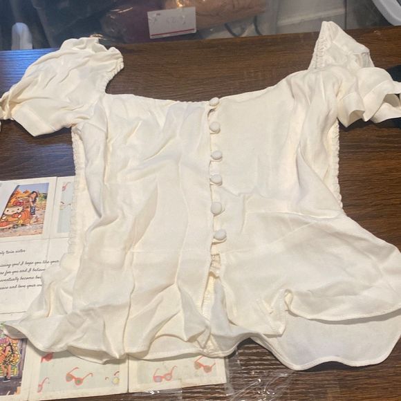 Reformation Cream Peplum Button Front With Puff Tie Sleeves Crop Top Size 4 - Picture 7 of 7